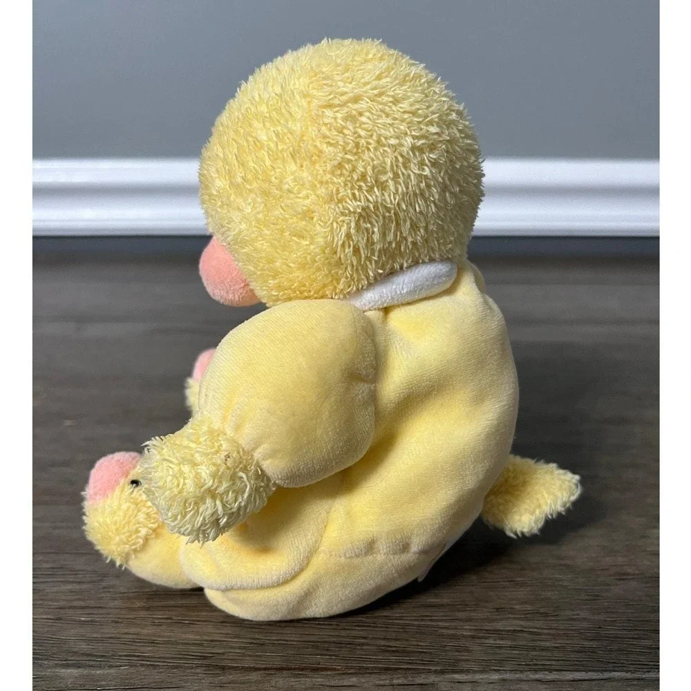 Vintage 2005 Carter's Terry Cloth Yellow‎ Baby Duck Rattle Plush